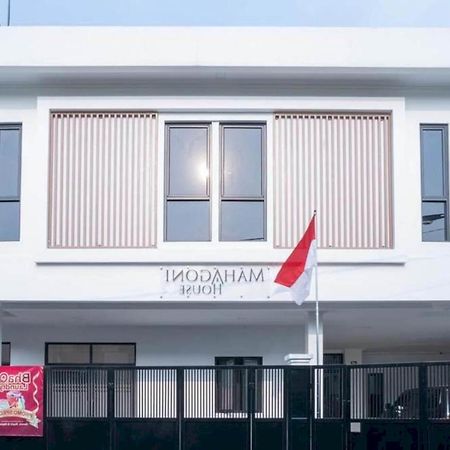 Oyo 94143 Mahagoni House Syariah Ξενοδοχείο Μπογκόρ Εξωτερικό φωτογραφία