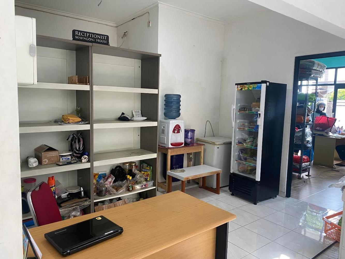 Oyo 94143 Mahagoni House Syariah Ξενοδοχείο Μπογκόρ Εξωτερικό φωτογραφία