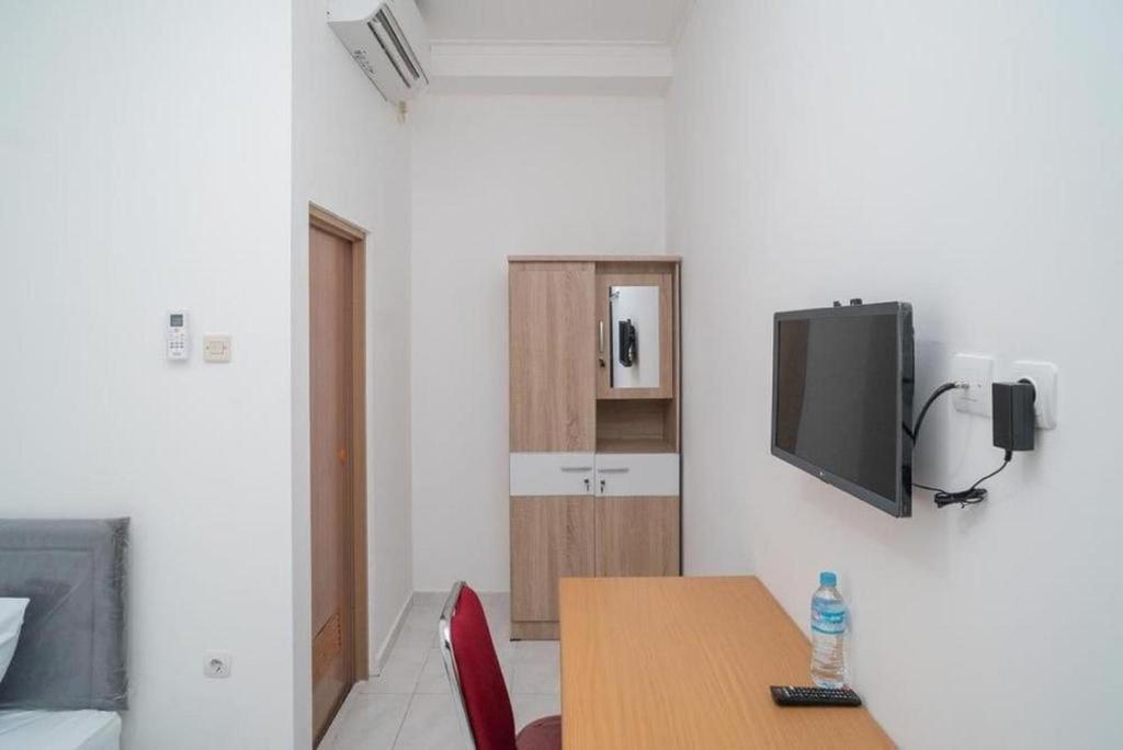 Oyo 94143 Mahagoni House Syariah Ξενοδοχείο Μπογκόρ Εξωτερικό φωτογραφία