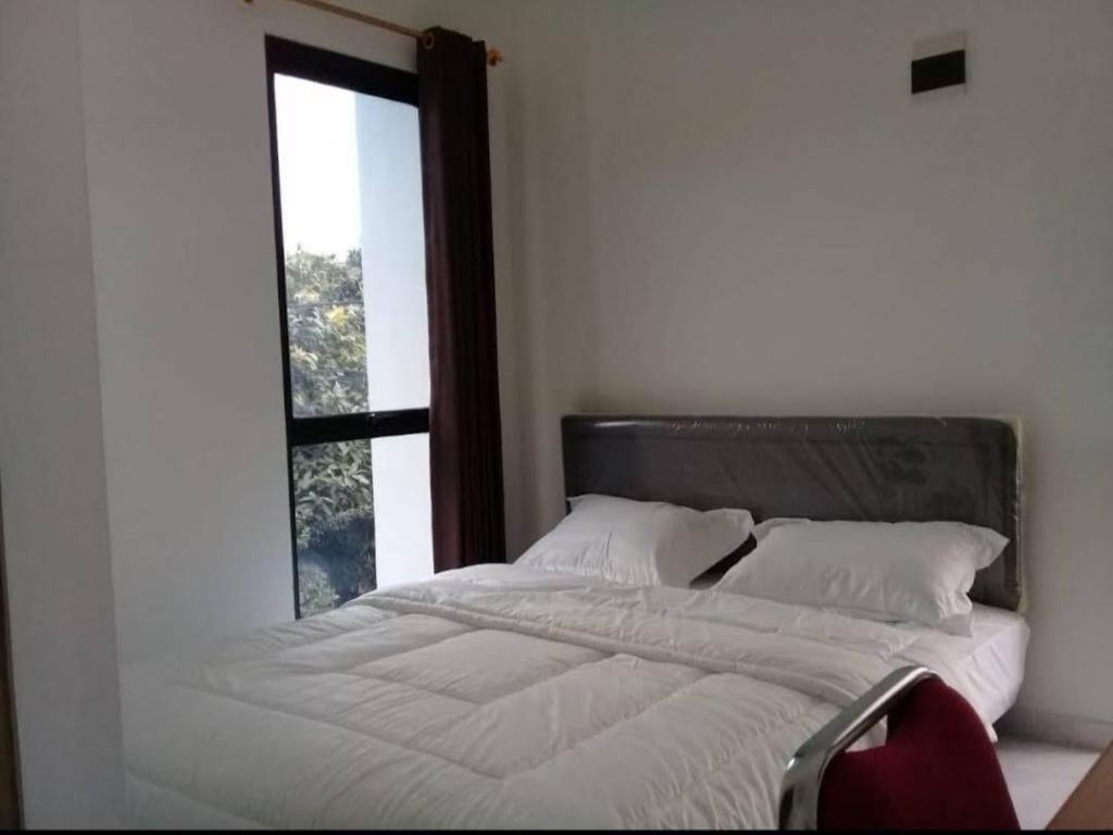 Oyo 94143 Mahagoni House Syariah Ξενοδοχείο Μπογκόρ Εξωτερικό φωτογραφία